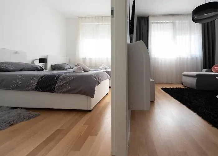 Apartment Schloss Zadar